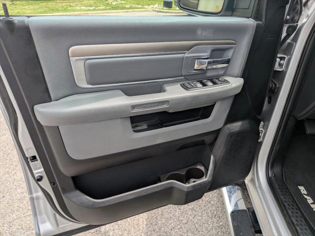 2017 Ram 1500 Big Horn Crew Cab 4x4 5'7" Box
