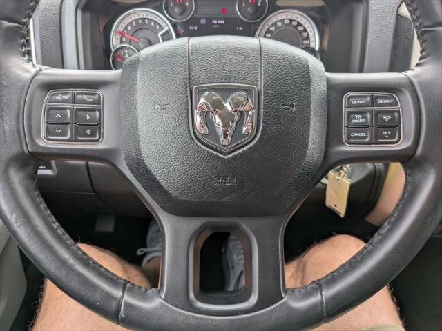 2017 Ram 1500 Big Horn Crew Cab 4x4 5'7" Box