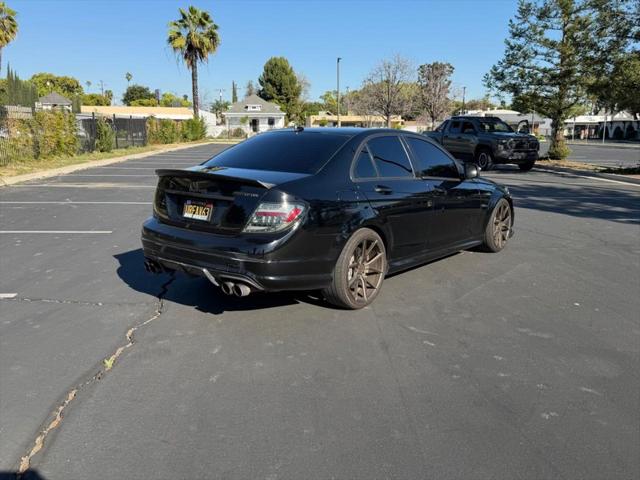 2009 Mercedes-Benz C 63 AMG 6.3L AMG