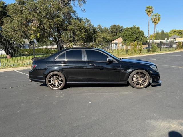2009 Mercedes-Benz C 63 AMG 6.3L AMG