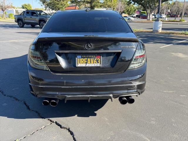 2009 Mercedes-Benz C 63 AMG 6.3L AMG