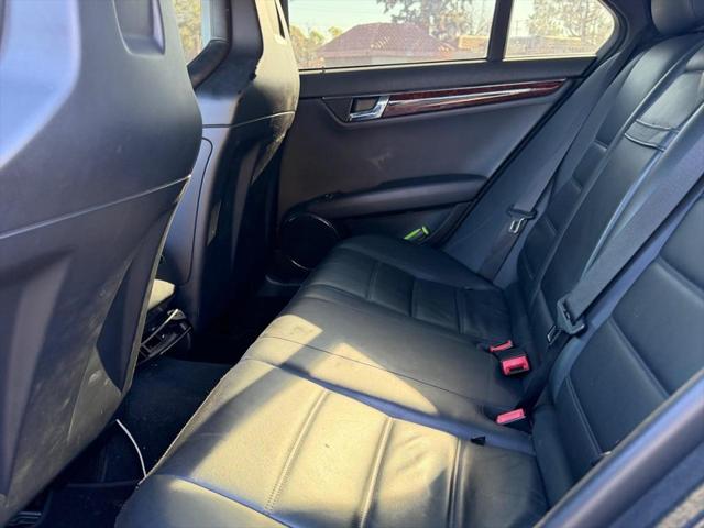 2009 Mercedes-Benz C 63 AMG 6.3L AMG