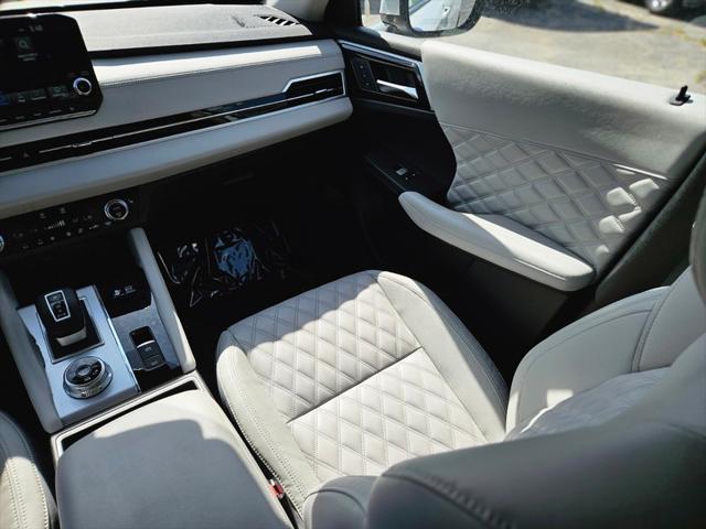 2023 Mitsubishi Outlander PHEV SEL S-AWC