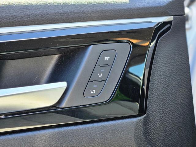 2023 Mitsubishi Outlander PHEV SEL S-AWC