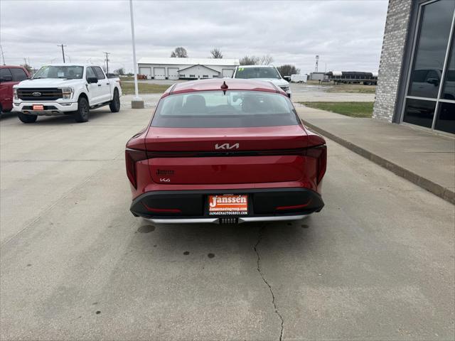 2025 Kia K4 LXS