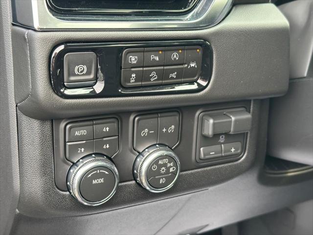 2026 GMC Yukon XL 4WD Denali