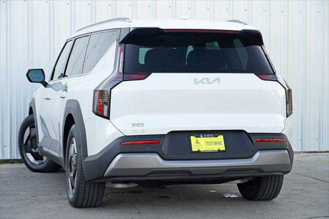 2024 Kia EV9 Wind