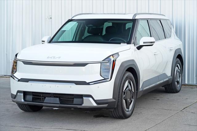 2024 Kia EV9 Wind