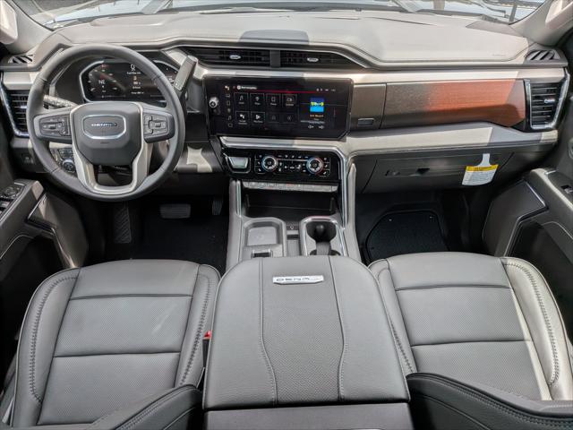 2026 GMC Sierra 2500HD Crew Cab, Standard Bed, Denali, 4WD
