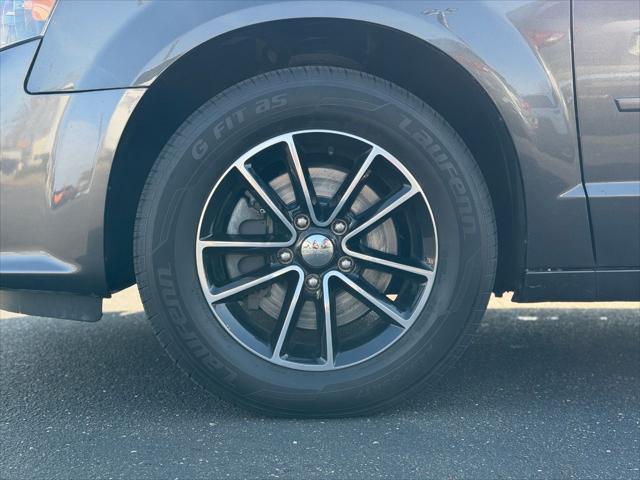 2016 Dodge Grand Caravan SE Plus