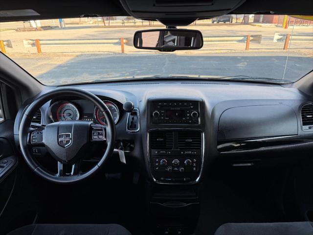 2016 Dodge Grand Caravan SE Plus