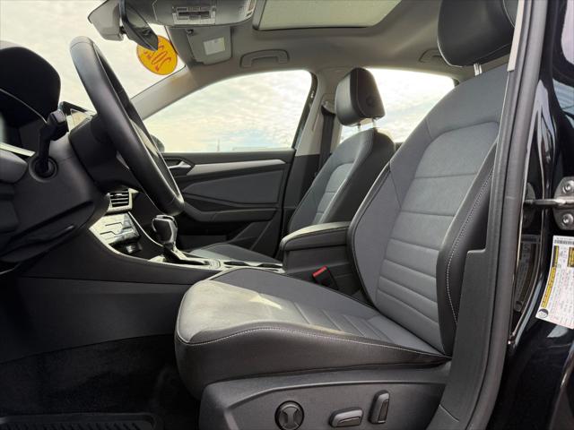 2025 Volkswagen Jetta 1.5T SE