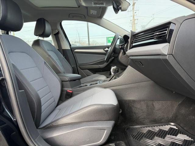 2025 Volkswagen Jetta 1.5T SE