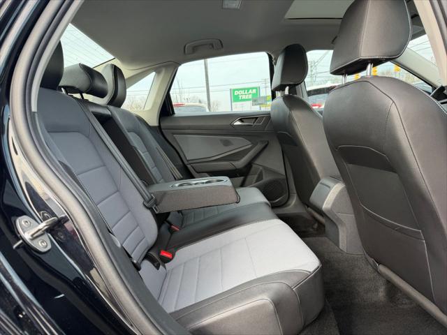 2025 Volkswagen Jetta 1.5T SE