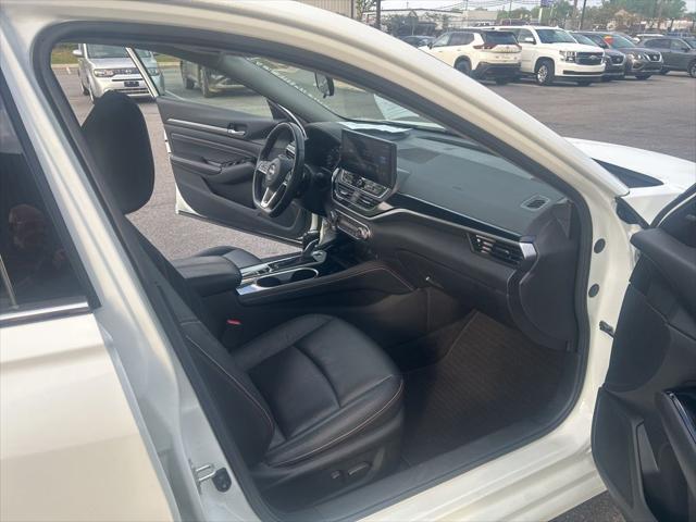 2023 Nissan Altima SR VC-Turbo FWD