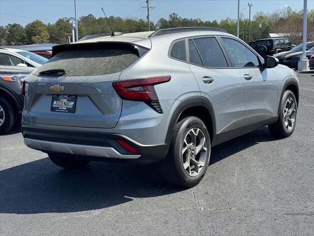 2024 Chevrolet Trax FWD LT