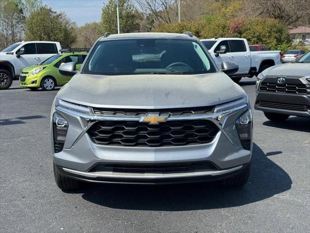 2024 Chevrolet Trax FWD LT