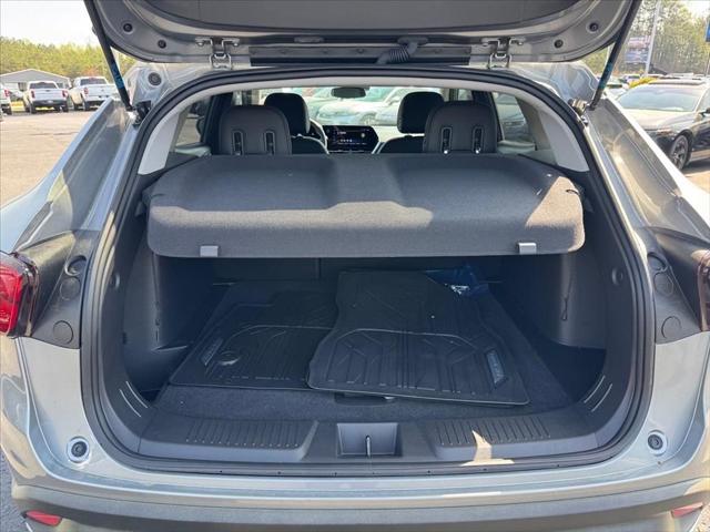 2024 Chevrolet Trax FWD LT