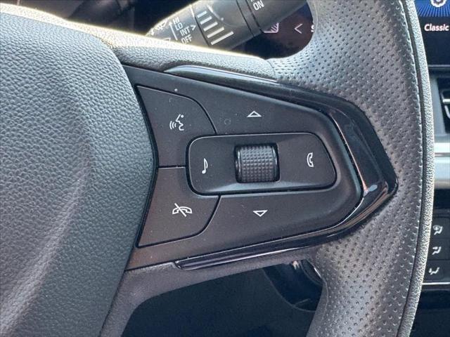 2024 Chevrolet Trax FWD LT