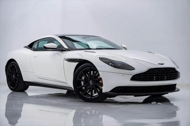 2021 Aston Martin DB11 Shadow Edition for sale in Downers Grove, IL