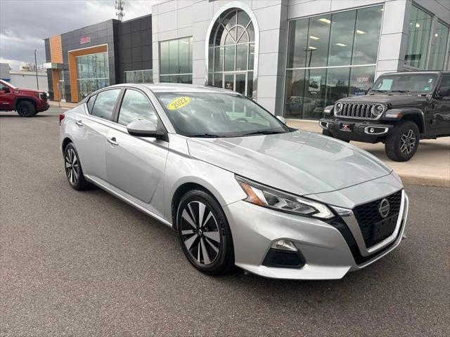 2022 Nissan Altima SV FWD for sale in Franklin, VA