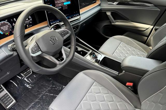 2026 Volkswagen Tiguan SEL R-Line Turbo