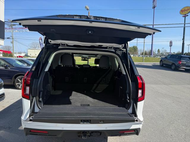 2025 Ford Expedition Active MAX