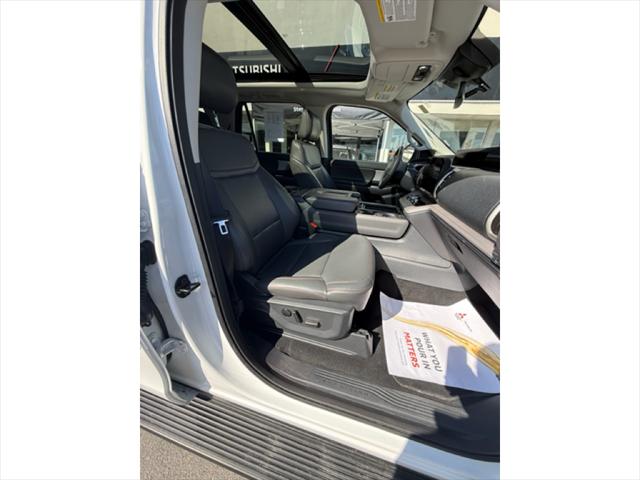 2025 Ford Expedition Active MAX