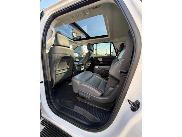 2025 Ford Expedition Active MAX