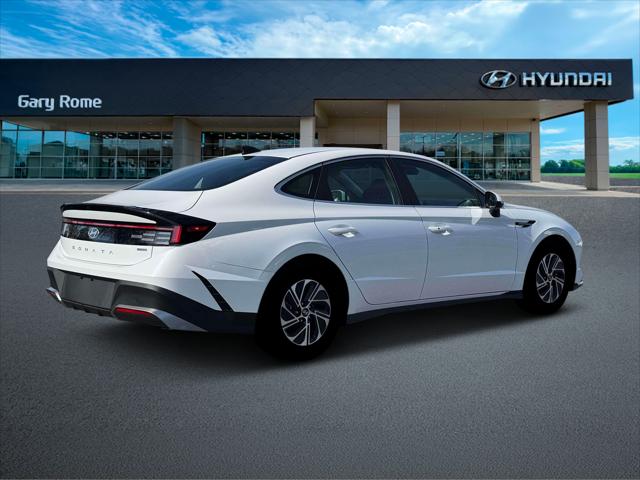 2026 Hyundai Sonata Hybrid Blue