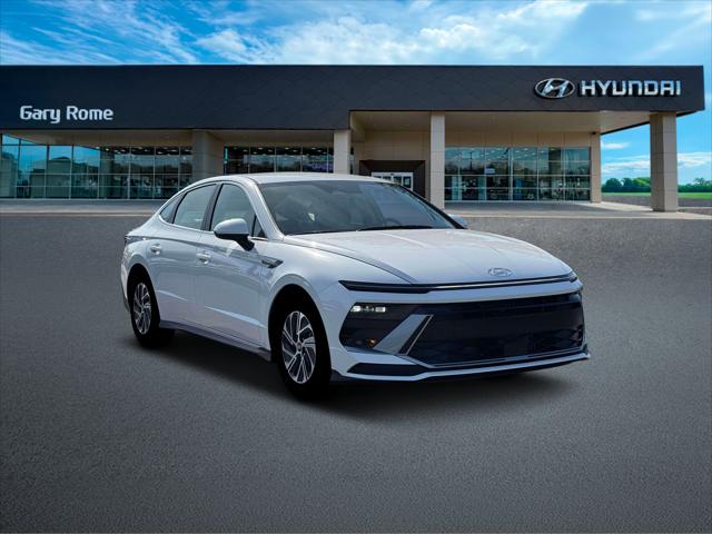 2026 Hyundai Sonata Hybrid Blue