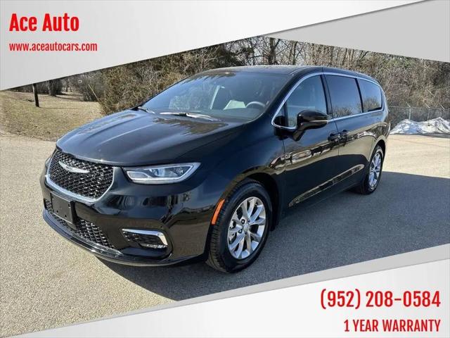 2026 Chrysler Pacifica Limited for sale in Jordan, MN
