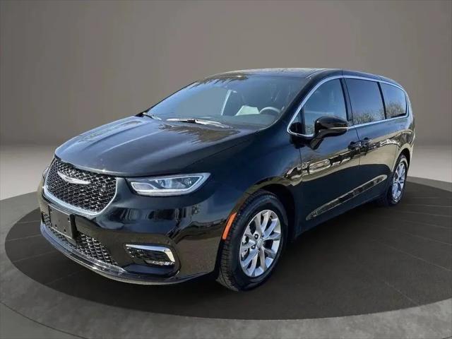 2026 Chrysler Pacifica Limited for sale in Jordan, MN