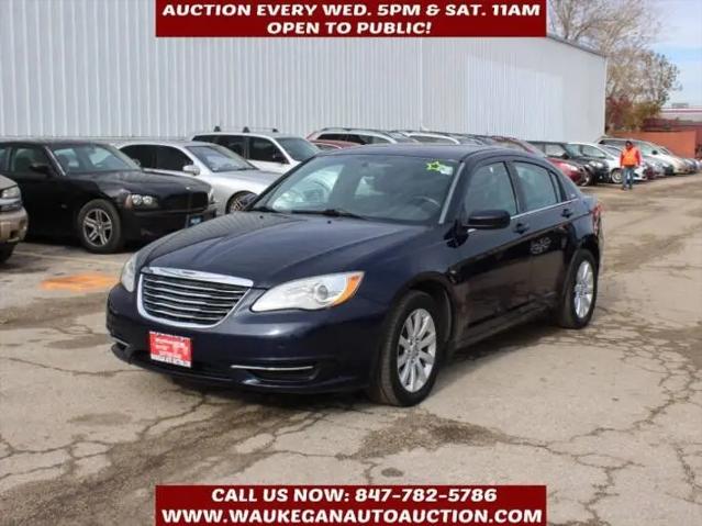 2013 Chrysler 200 Touring for sale in Waukegan, IL