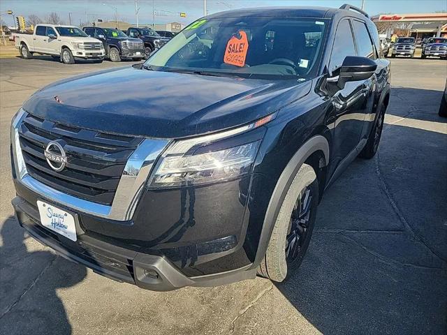 2022 Nissan Pathfinder SV 4WD for sale in Viroqua, WI