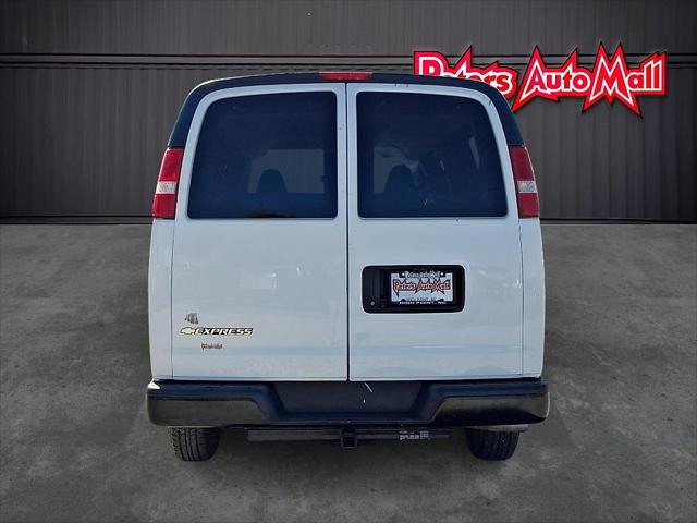 2019 Chevrolet Express LS