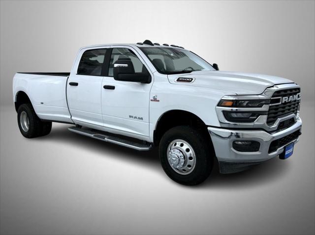 2026 RAM 3500 RAM 3500 BIG HORN CREW CAB 4X4 8 BOX 2026 RAM 3500 RAM 3500 BIG HORN CREW CAB 4X4 8 BOX