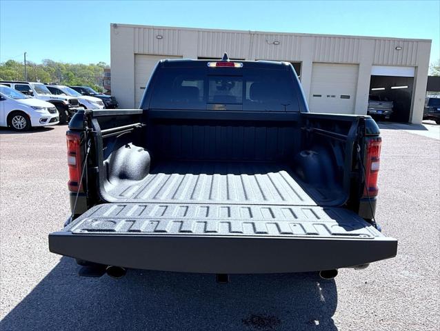 2026 Ram 1500 Laramie Crew Cab 4x4 5'7" Box