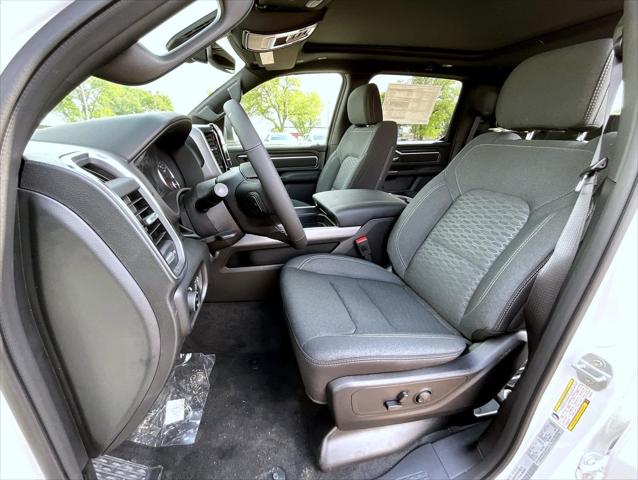 2026 Ram 1500 Big Horn Crew Cab 4x4 5'7" Box
