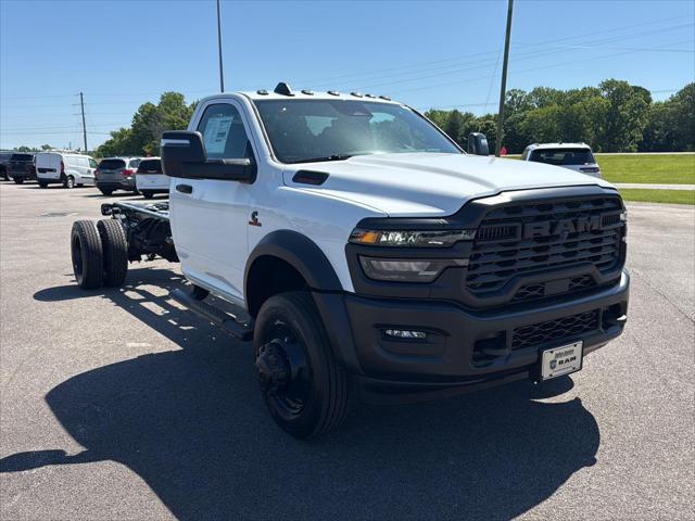 2026 RAM 5500 Chassis Cab RAM 5500 TRADESMAN CHASSIS REGULAR CAB 4X4 108 CA