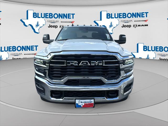 2026 RAM 3500 Chassis RAM 3500 TRADESMAN CREW CAB CHASSIS 4X4 60 CA