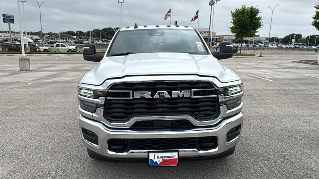 2026 RAM Ram 3500 Chassis Cab RAM 3500 TRADESMAN CREW CAB CHASSIS 4X4 60 CA