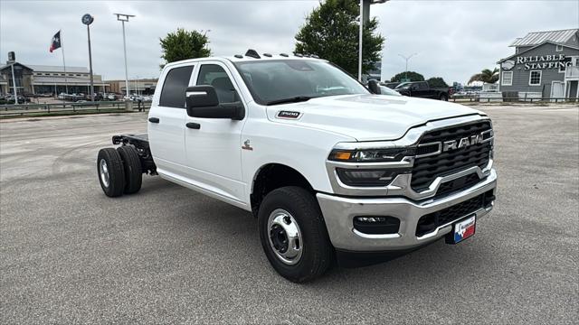 2026 RAM Ram 3500 Chassis Cab RAM 3500 TRADESMAN CREW CAB CHASSIS 4X4 60 CA