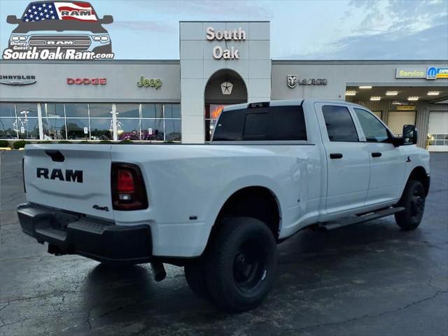 2026 Ram 3500 Tradesman Crew Cab 4x4 8' Box