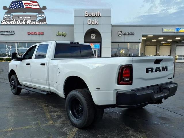 2026 Ram 3500 Tradesman Crew Cab 4x4 8' Box