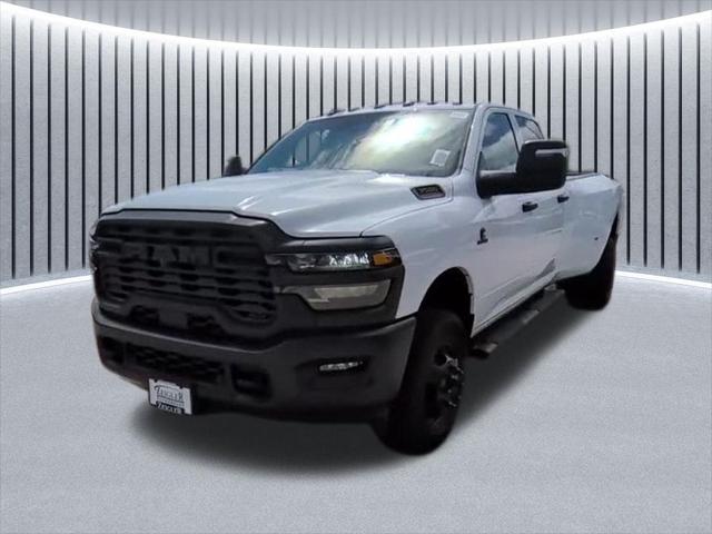 2026 Ram 3500 Tradesman Crew Cab 4x4 8' Box