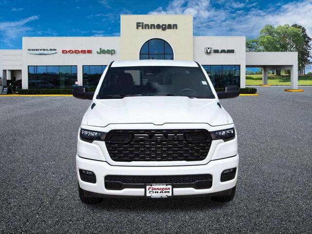 2026 RAM 1500 RAM 1500 EXPRESS CREW CAB 4X2 57 BOX