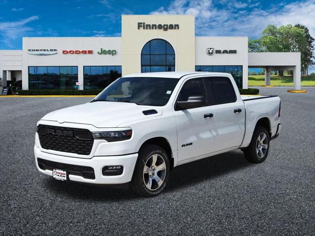 2026 RAM 1500 RAM 1500 EXPRESS CREW CAB 4X2 57 BOX