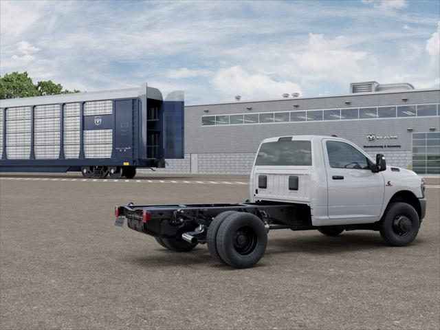 2026 RAM Ram 3500 Chassis Cab RAM 3500 TRADESMAN CHASSIS REGULAR CAB 4X4 60 CA 2026 RAM Ram 3500 Chassis Cab RAM 3500 TRADESMAN CHASSIS REGULAR CAB 4X4 60 CA