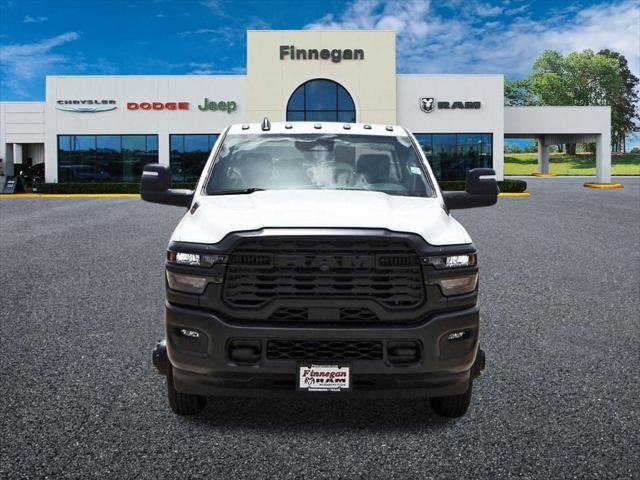 2026 RAM 3500 Chassis RAM 3500 TRADESMAN CHASSIS REGULAR CAB 4X4 60 CA